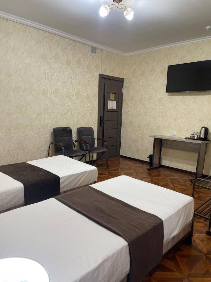 Yantai Hotel Tashkent Exterior foto